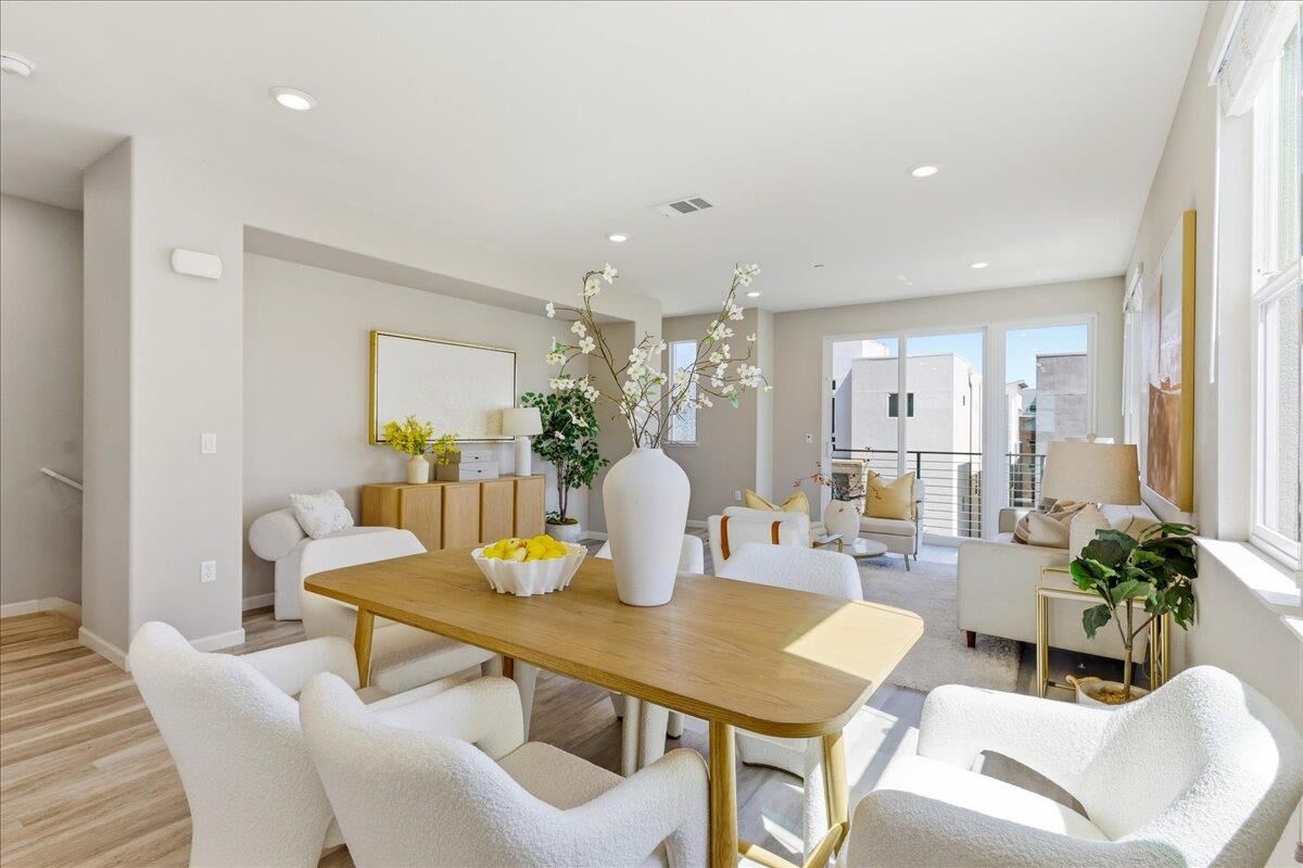 Property Photo:  2976 San Jose Vineyard Place 1  CA 95136 