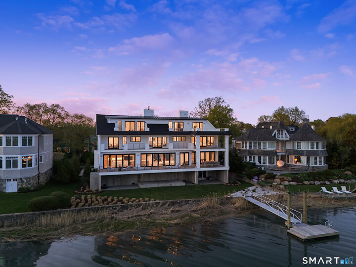 Property Photo:  4 Little Cove Lane  CT 06870 