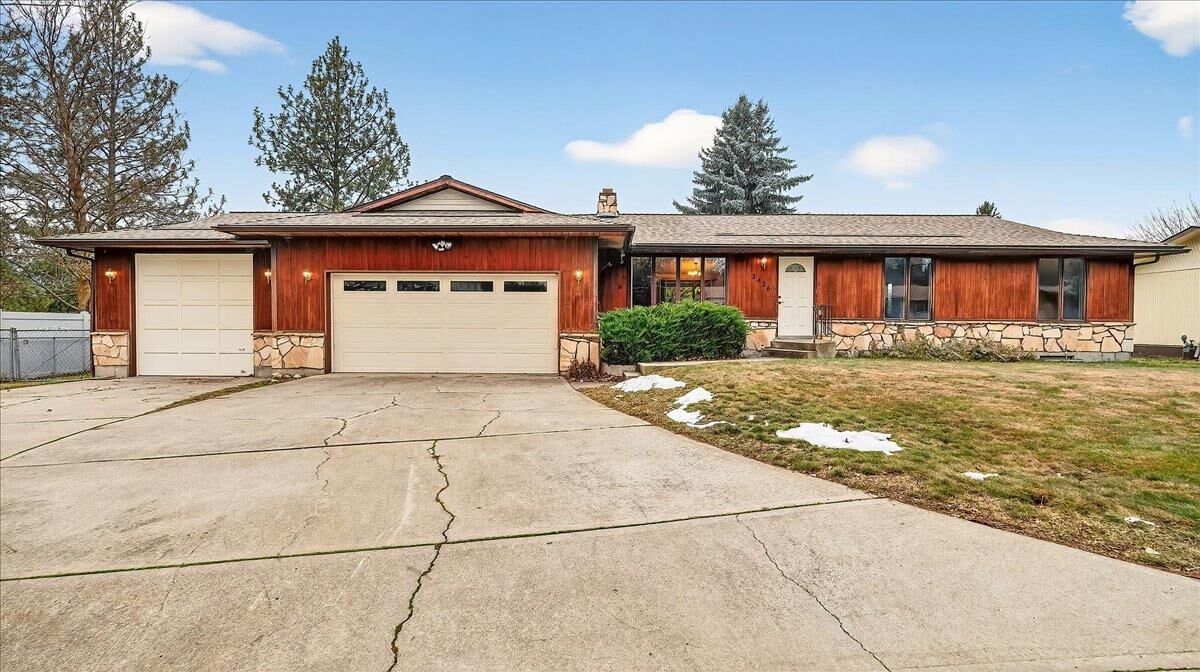 Property Photo:  2426 S Houk Rd  WA 99216 