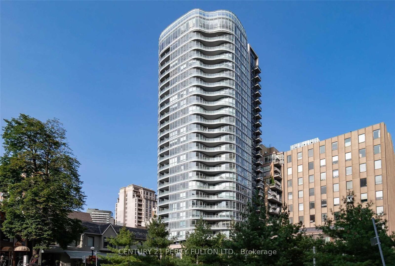 Photo de la propriété:  88 Cumberland Street 2207  ON M5R 1A3 