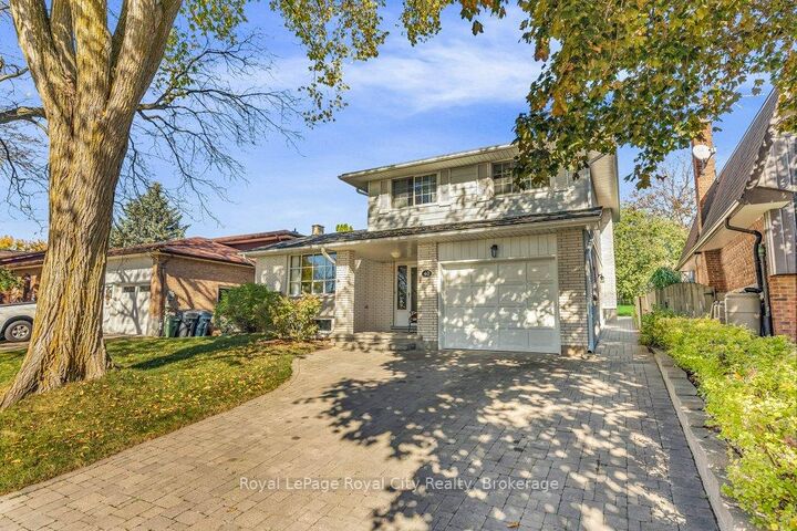 Property Photo: 40 Keats Crescent ON N1G 3B2