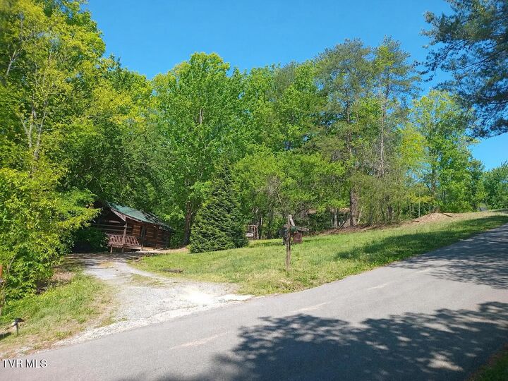 Property Photo:  2208 Lake View Lane  TN 37876 
