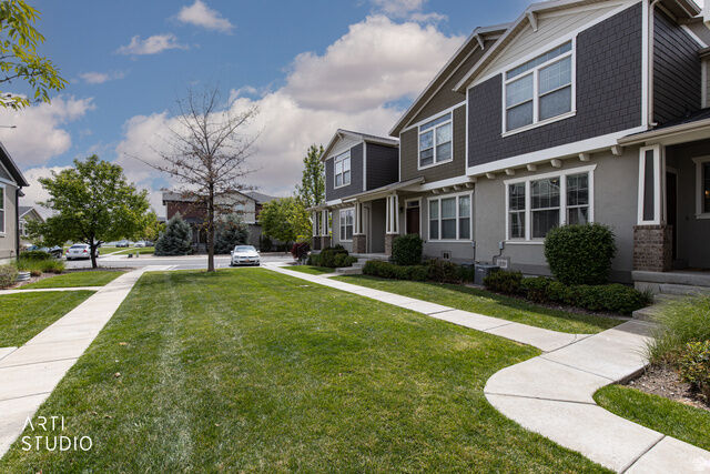 Property Photo:  1281 S Mountain Crest Drive Dr  UT 84087 
