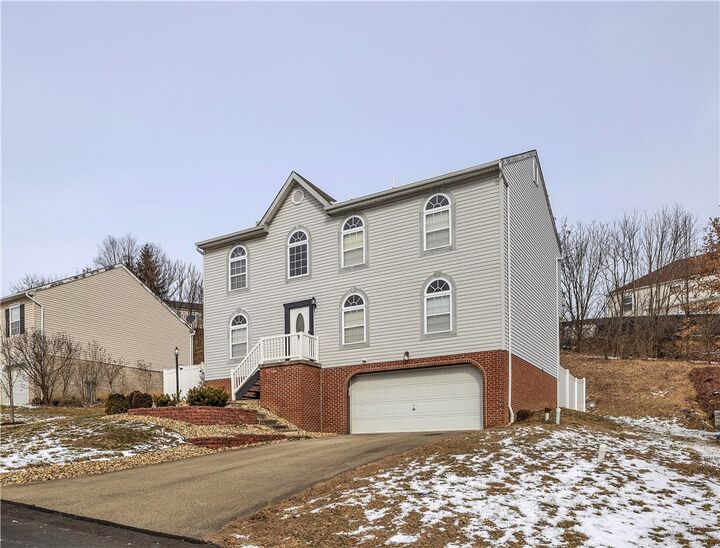 Property Photo:  123 Stratford Ct  PA 15672 