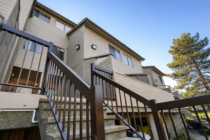 8140 Colonial Drive 214 — photo 1