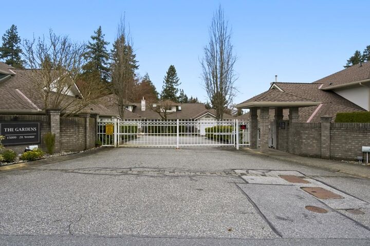 Property Photo: 15099 28 Avenue 5 BC V4P 1P3