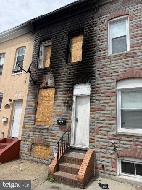 Property Photo:  3320 Noble Street  MD 21224 