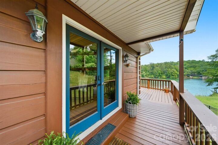 Property Photo:  1925 Lake Acres Drive  NC 28601 