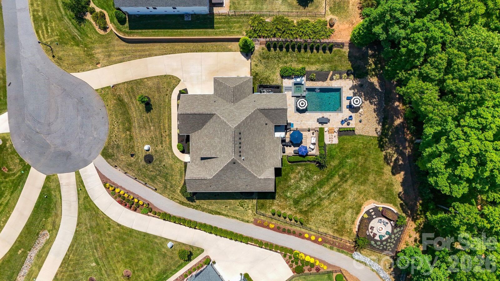 Property Photo:  115 Hillside Cove Court  NC 28117 
