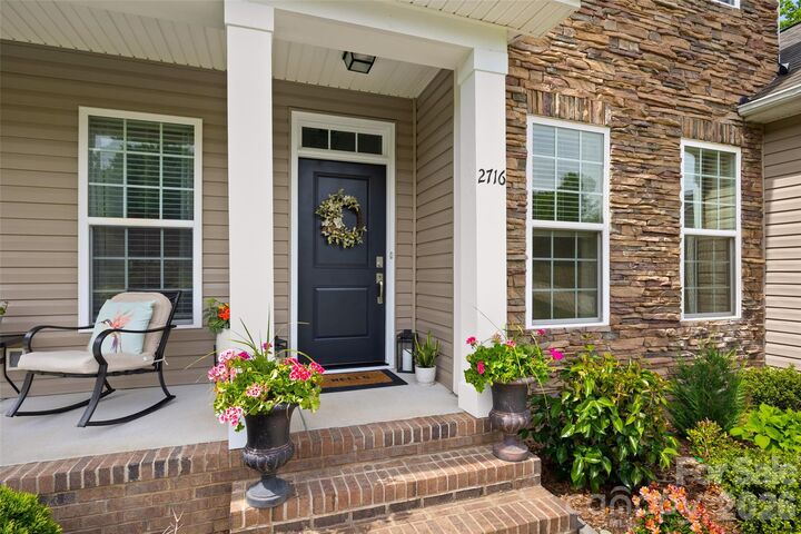 Property Photo:  2716 Barwick Lane  SC 29730 