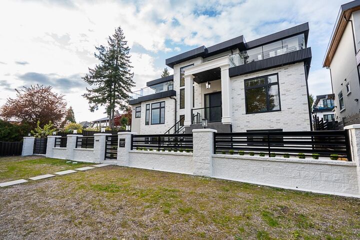 Property Photo:  13511 Marine Drive  BC V4A 1G1 