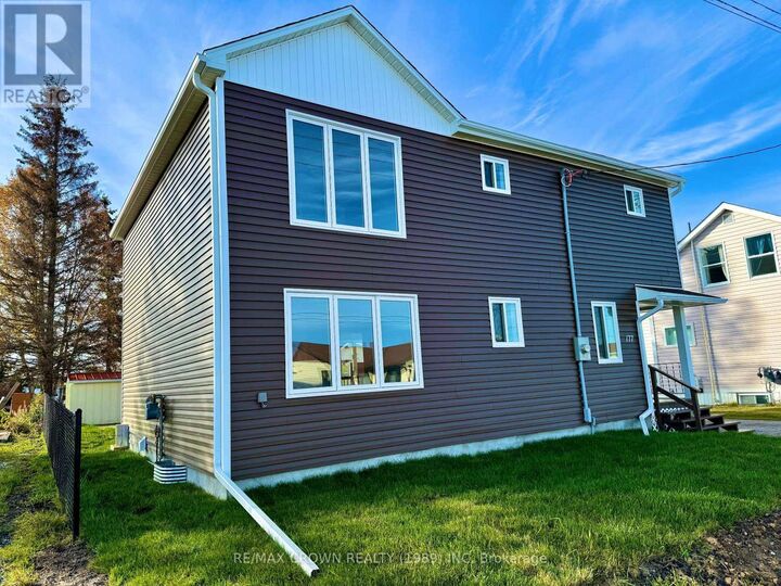 Property Photo: 177 Elaine Avenue ON P0L 2B0