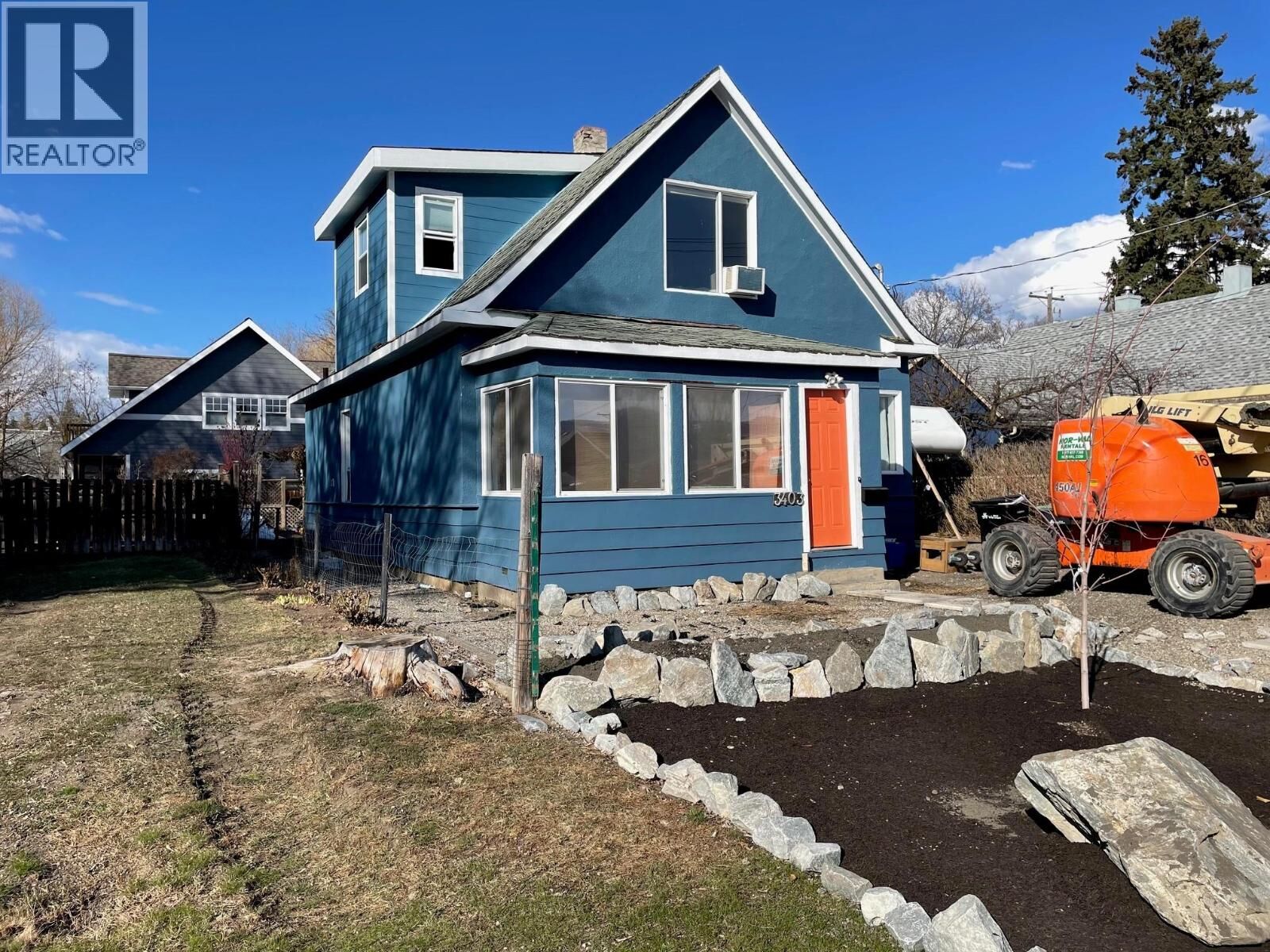 Property Photo: 3403 33 Avenue BC V1T 2P2