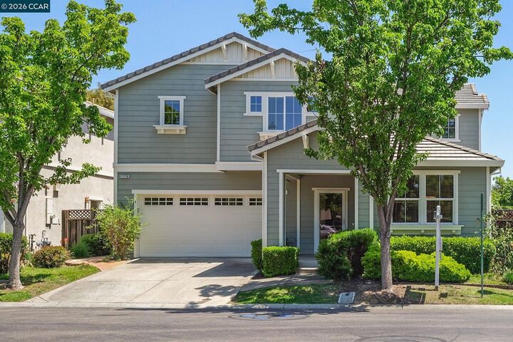 Property Photo:  1775 Rose Gate Cmn  CA 94551 