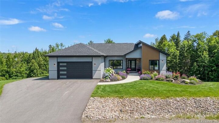54 Golden Eagle Drive — photo 1