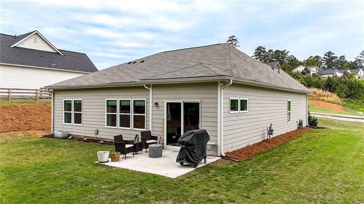 Property Photo:  437 Tom Avery Drive  GA 30107 