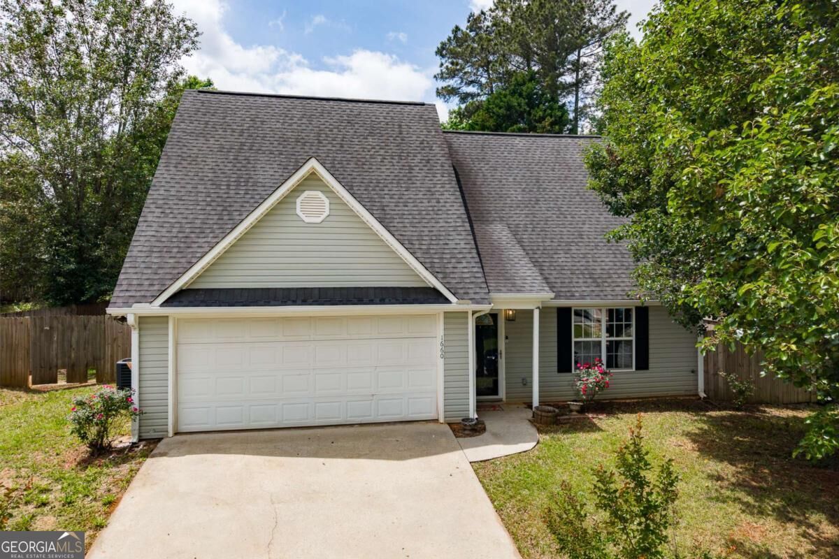 Property Photo: 1660 Towne Square Drive GA 30607