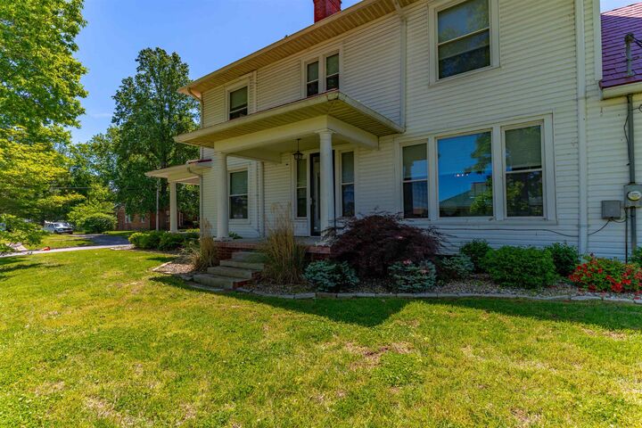 Property Photo: 823 N Main Street KY 42459