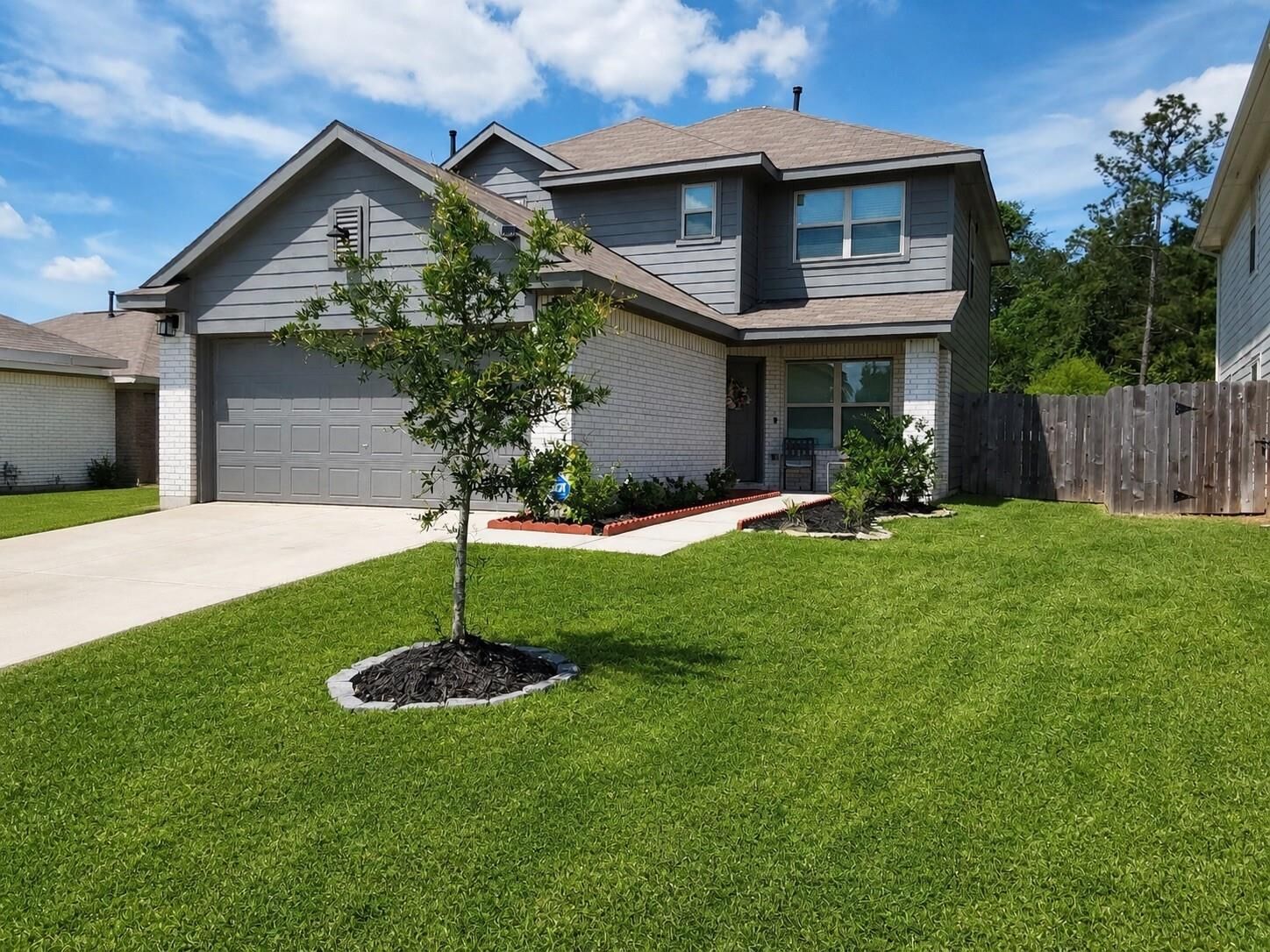 Property Photo:  18630 Rosehill Prairie Drive  TX 77357 