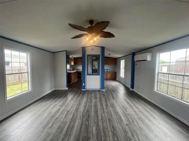 Property Photo:  2525 Oyster Creek Bend  TX 77541 