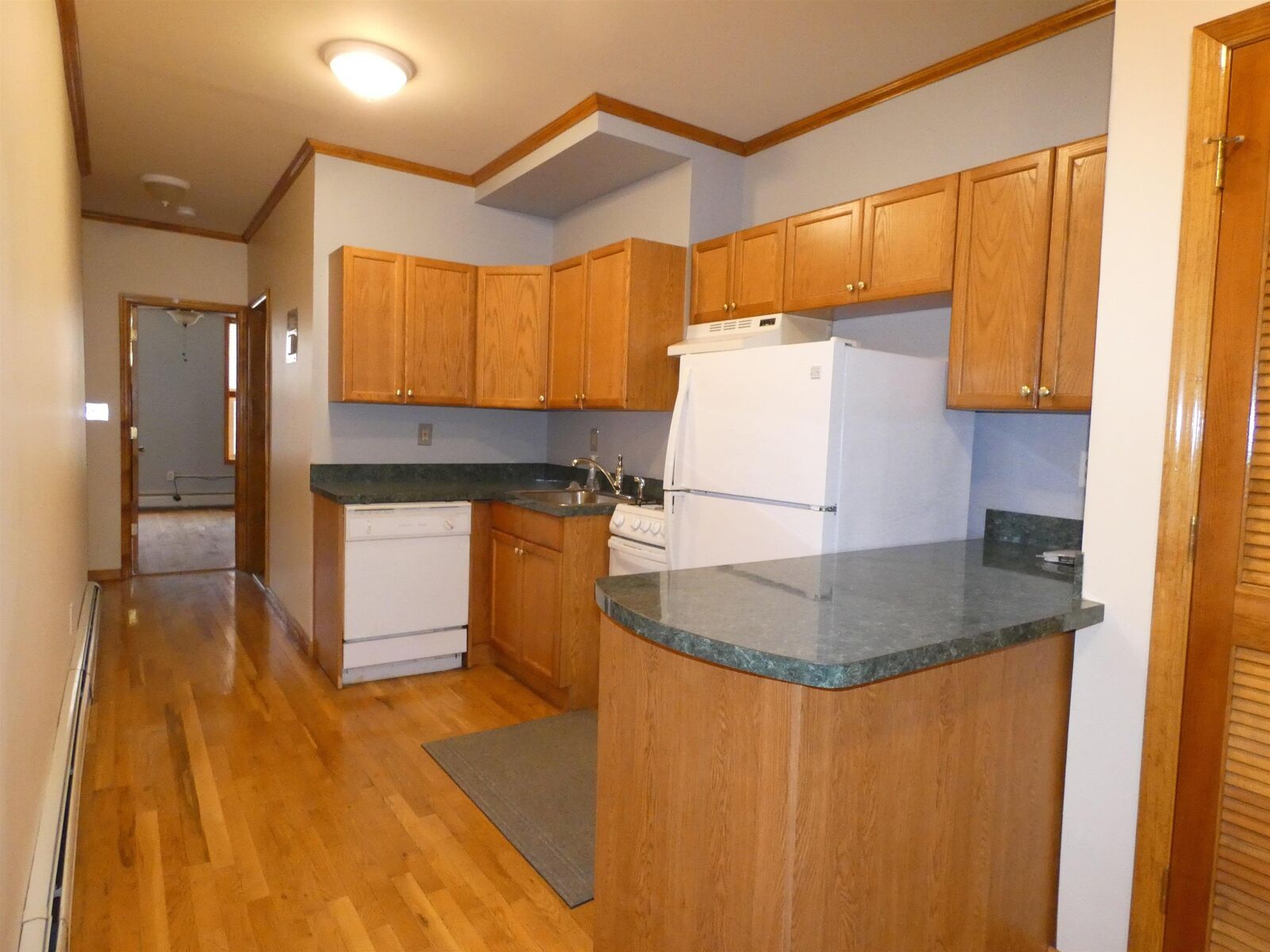 Property Photo:  931 Park Ave 2L  NJ 07030 