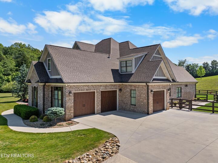 Property Photo:  7809 Greenwell Rd  TN 37938 