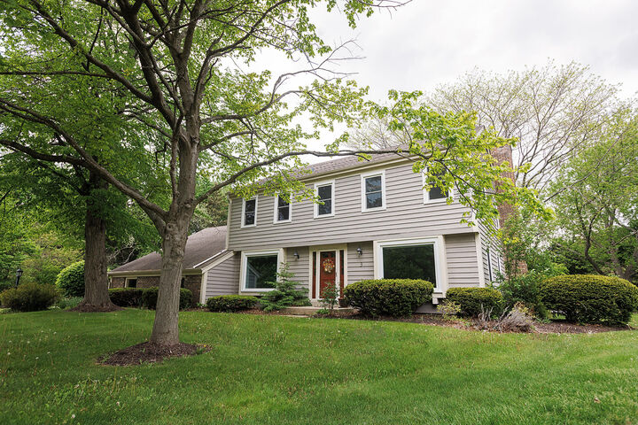 Property Photo: 3 Birchwood Ct WI 53402