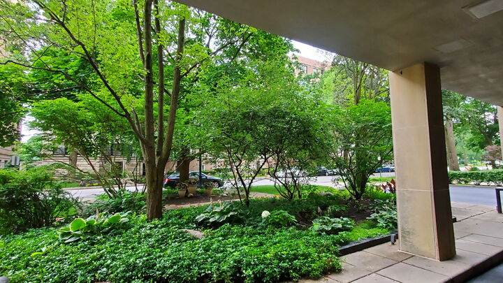Property Photo:  1516 Hinman Avenue 308  IL 60201 
