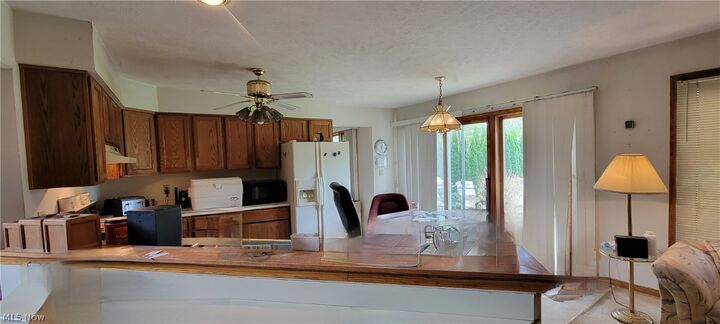 Property Photo:  1072 Valley Creek Drive  OH 44095 