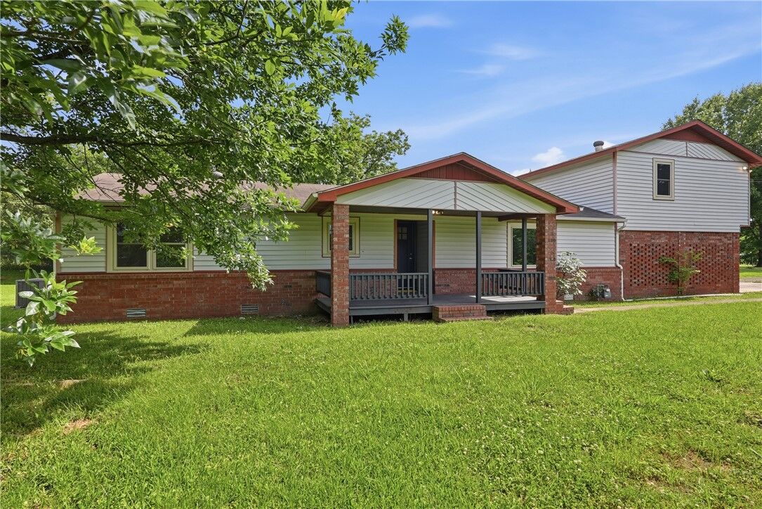 Property Photo: 1170 Jimmy Lile Road AR 72802