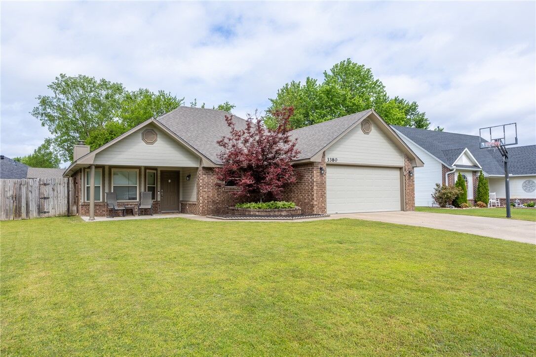 Property Photo:  3380 Ryan Street  AR 72764 