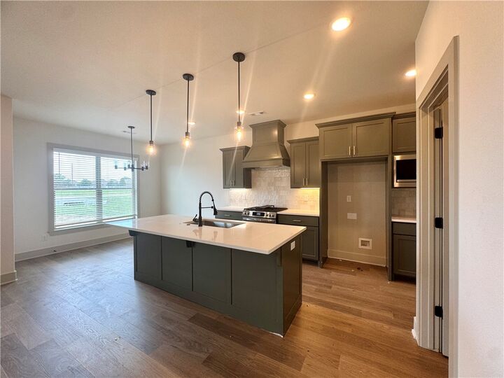 Property Photo:  3000 SW Little Elm Loop  AR 72713 