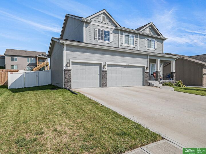 Property Photo:  6307 N 169th Street  NE 68116 