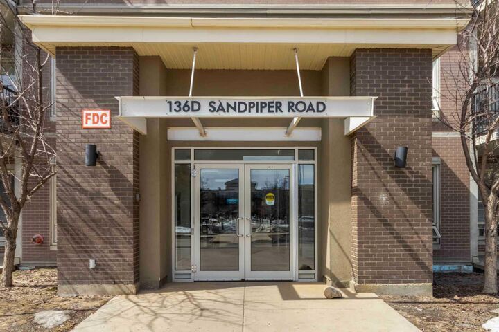 Photo de la propriété: 136D Sandpiper Road 206 AB T9K 0J7