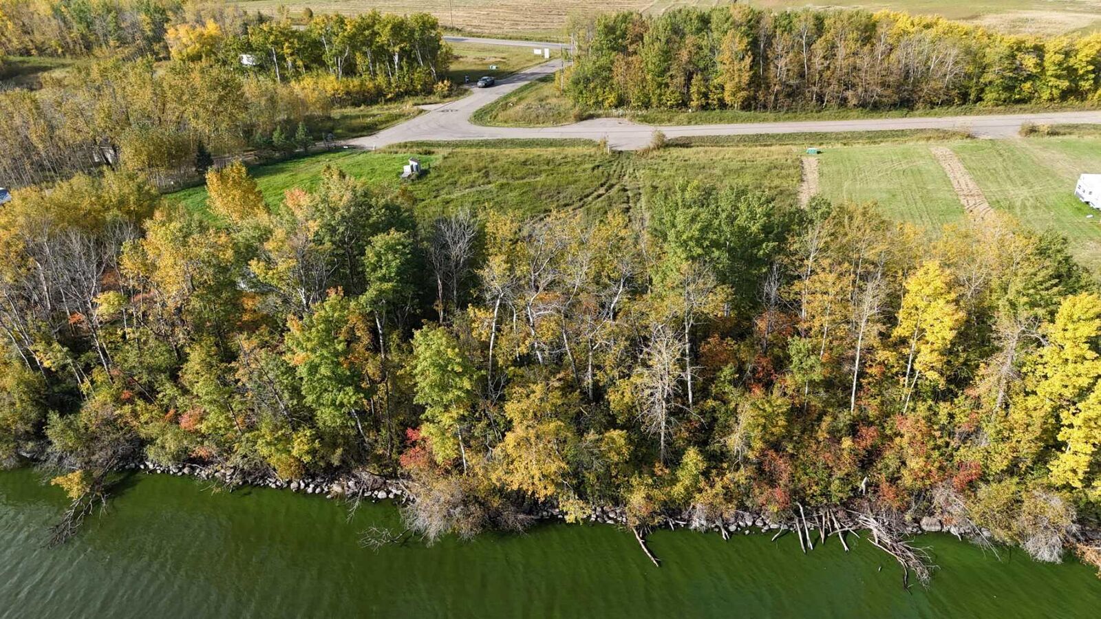 Photo de la propriété:  18 Lloyd Lines Way  AB T0A 2T0 
