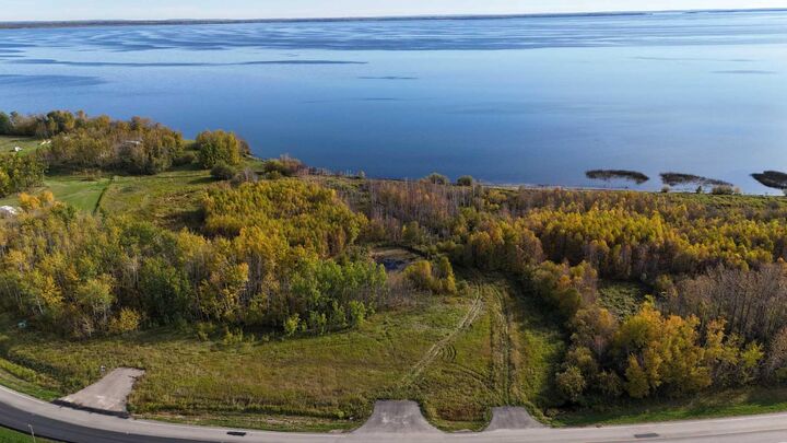 Photo de la propriété: 7 Campsite Road AB T0A 2T0