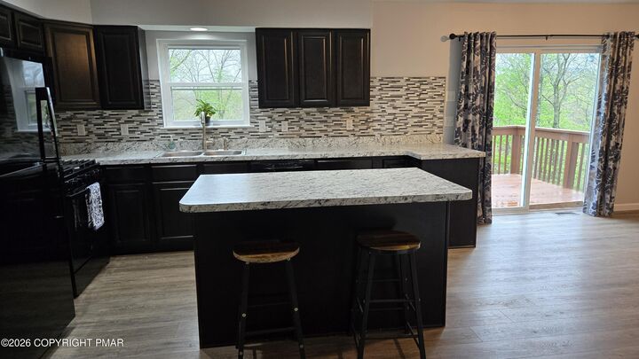Property Photo:  5206 Laurel Loop  PA 18370 