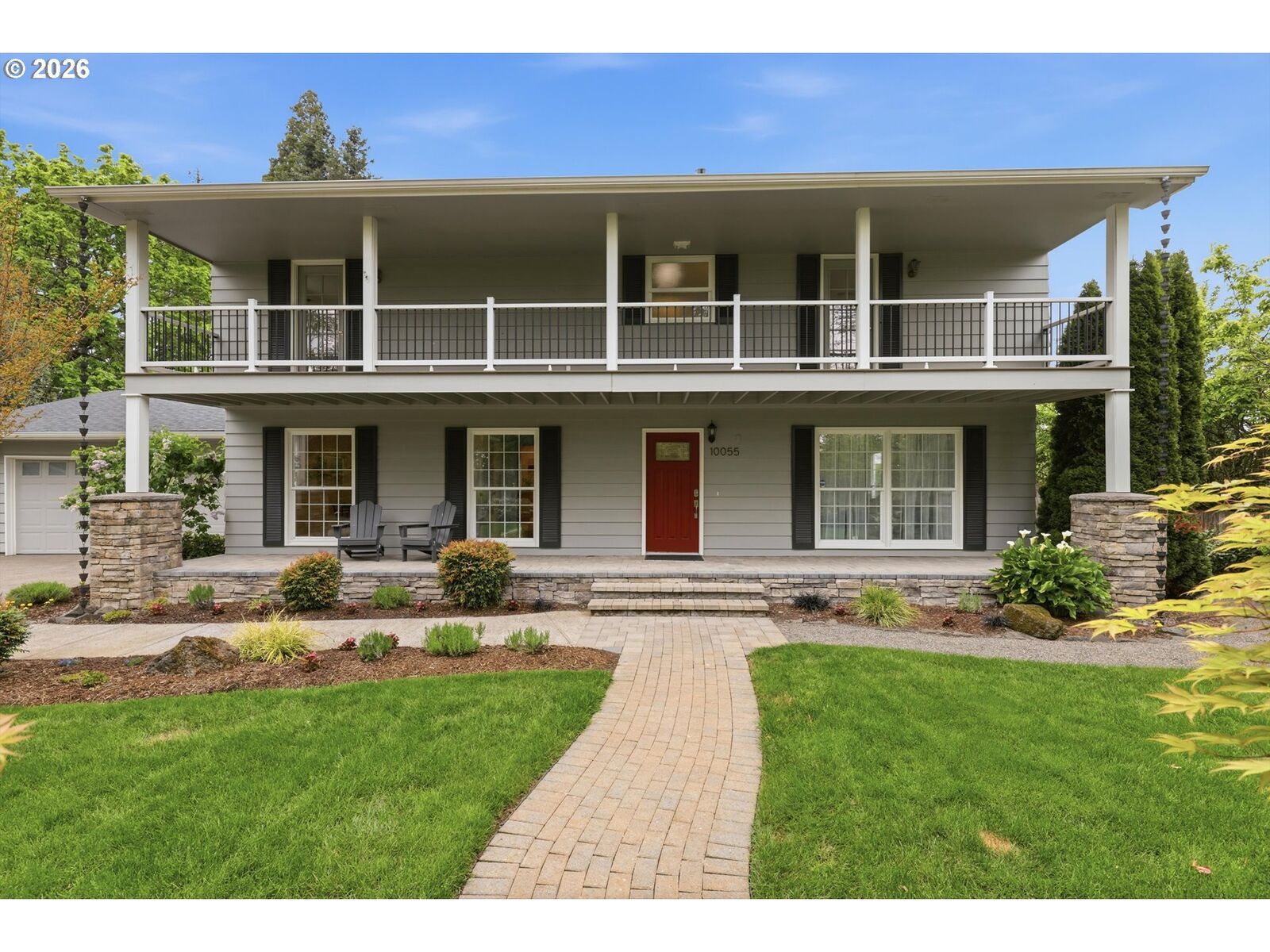 Property Photo:  10055 SW Inez St  OR 97224 