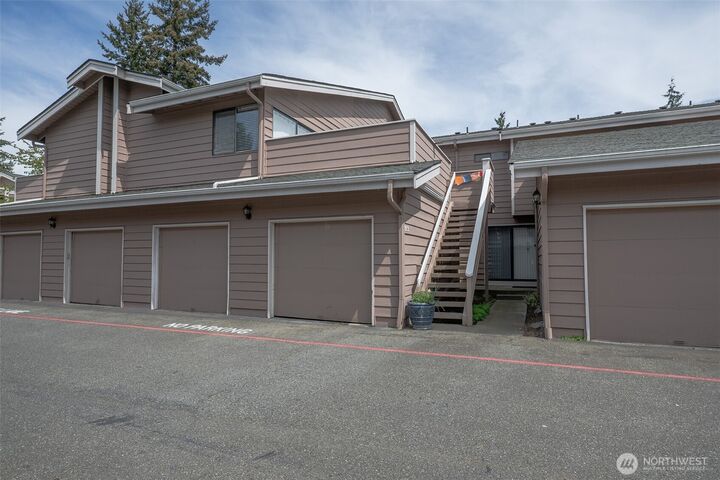 Property Photo:  8407  18th Ave W 6-206  WA 98204 