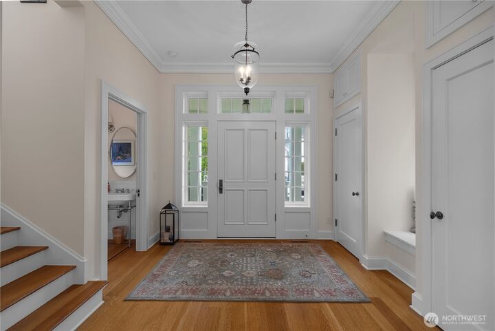 Property Photo:  7 E Myrtle Lane  WA 98571 