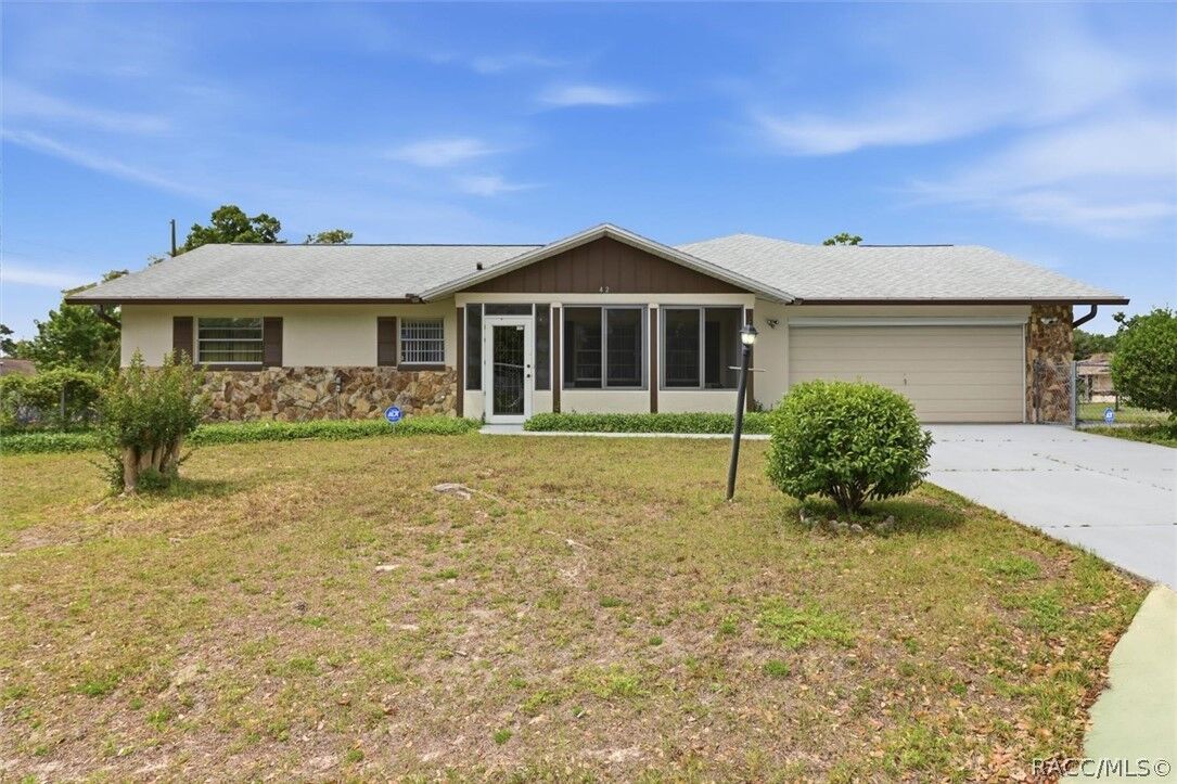 Property Photo:  42 Truman Boulevard  FL 34465 