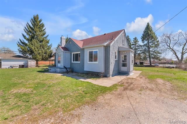 Property Photo:  24901 Joy Road  MI 48127 