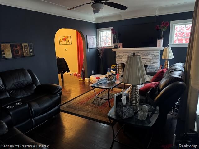 Property Photo:  6919 Winthrop Street  MI 48228 