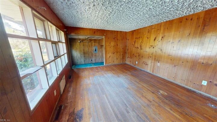 Property Photo: 5421 Berry Hill Rd VA 23502
