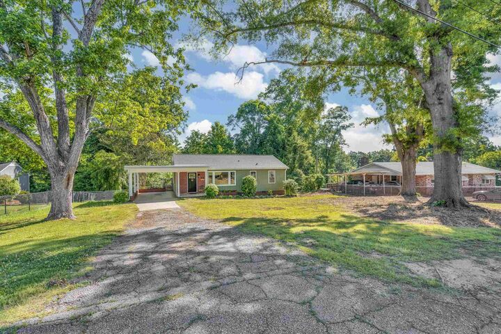 Property Photo:  137 Hamilton Avenue  SC 29302 