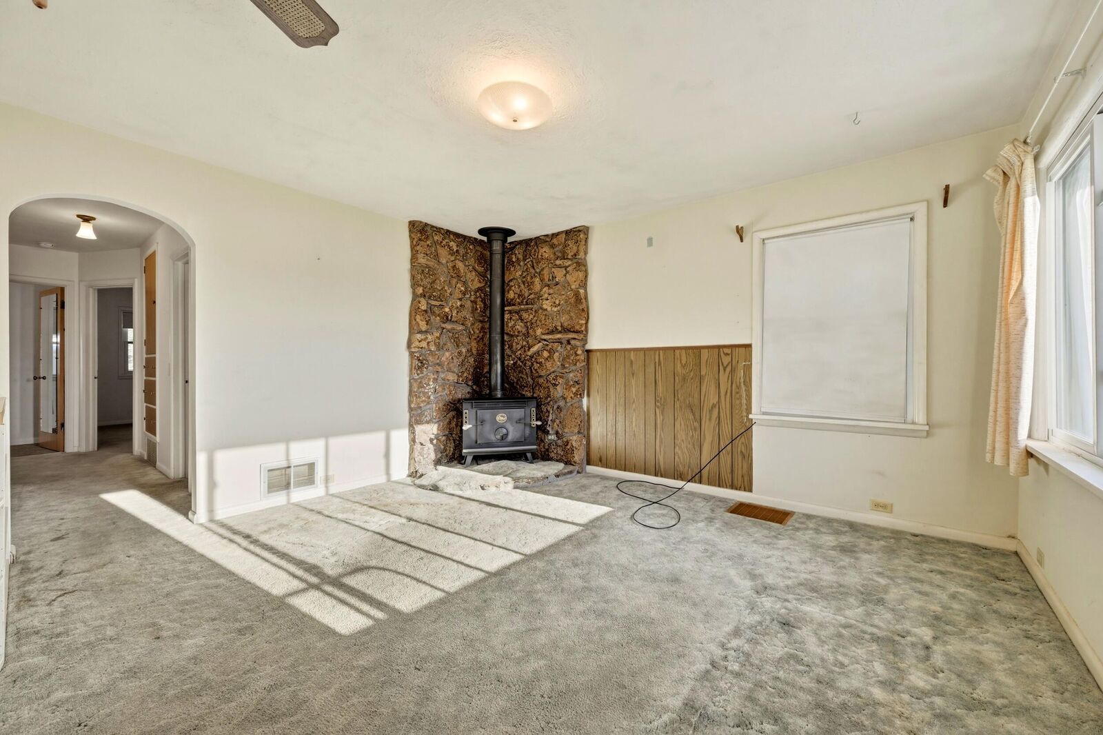 Property Photo:  584 N Adams Avenue  WY 82834 