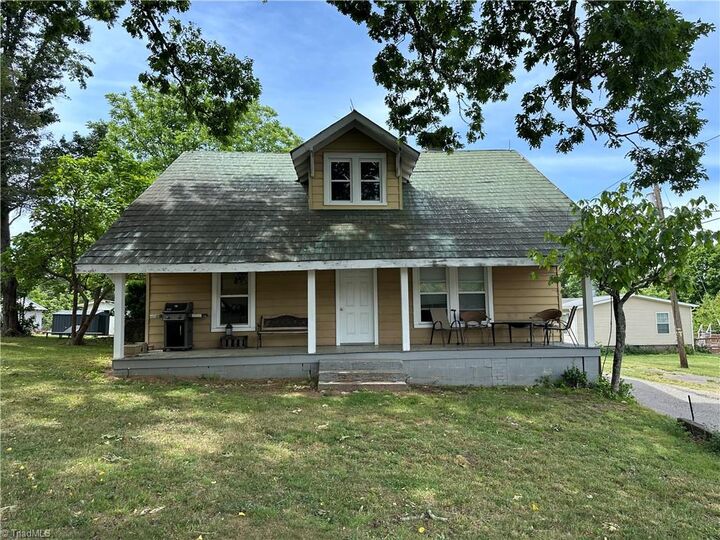 Property Photo:  5149 Boone Trail  NC 28651 