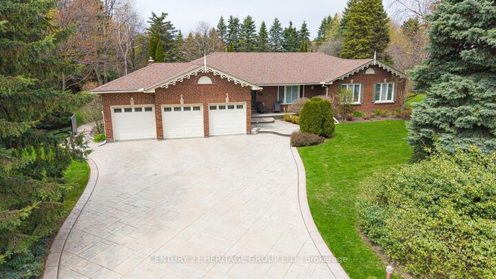 Property Photo: 287 Burns Boulevard ON L7B 1E1