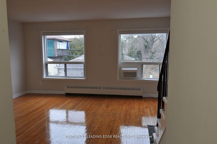Property Photo:  1013 Pape Avenue B  ON M4K 3V8 
