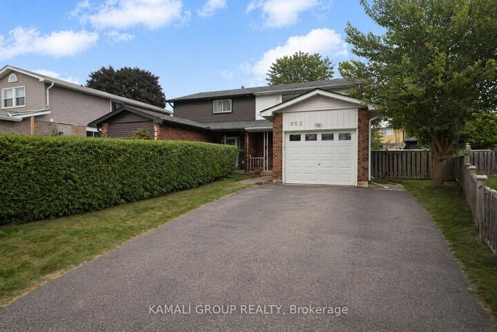 582 Lakeview Avenue — photo 1